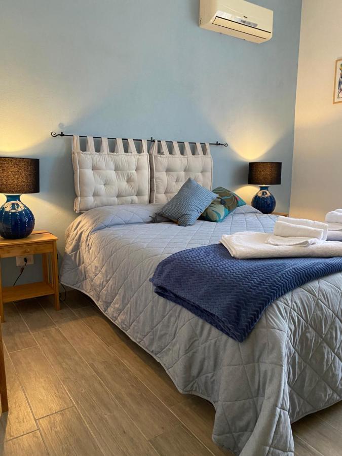 Iola Rooms - Q9416 Cagliari Bagian luar foto