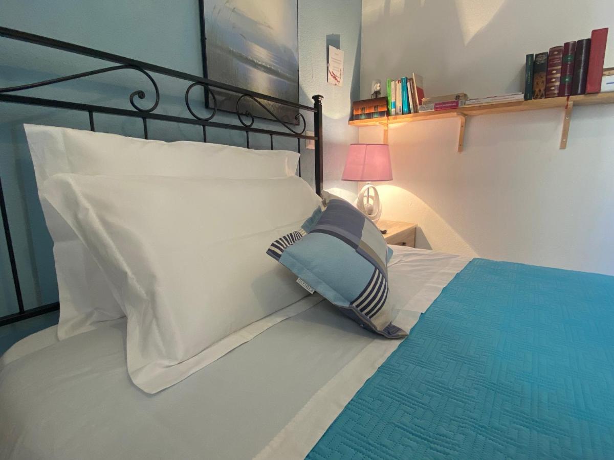 Iola Rooms - Q9416 Cagliari Bagian luar foto